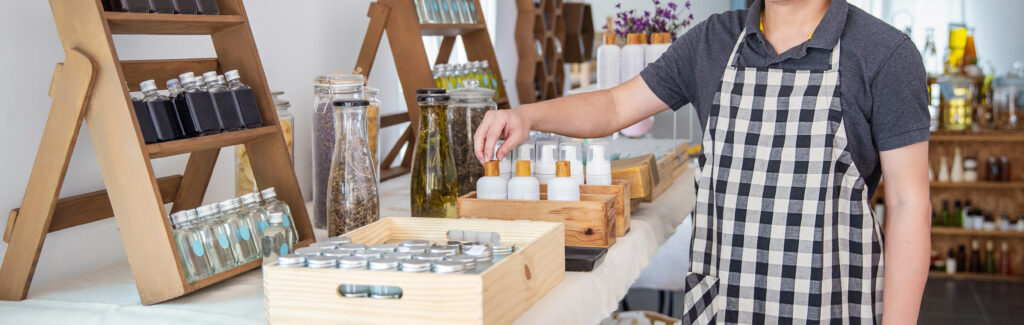 How to Successfully Sell at a Market